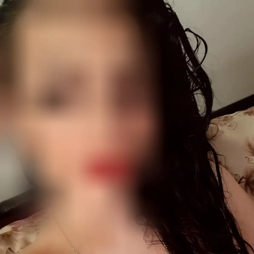Hanna, 33